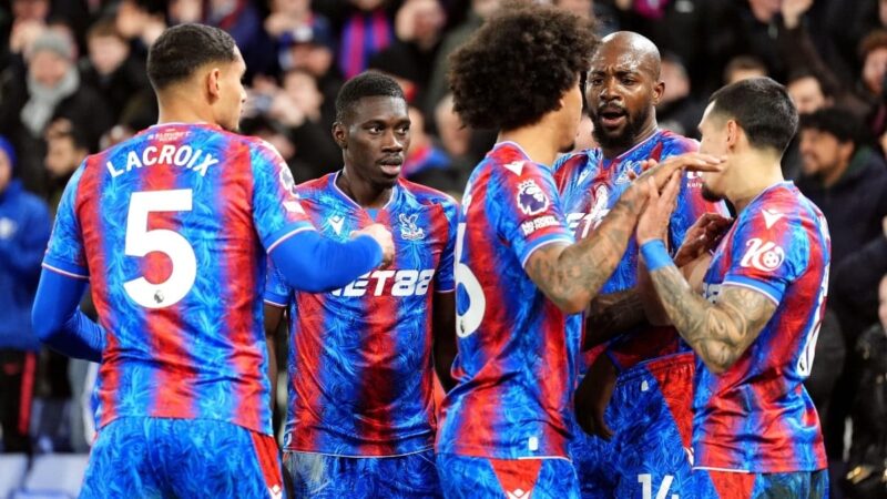 La richiesta di MP per il segretario alla cultura di intervenire dopo che Crystal Palace ha retrocesso dalla Europa League