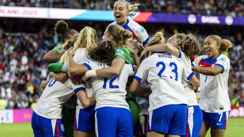 Hampton si apre su tragici perdite giorni prima di Euro 2025