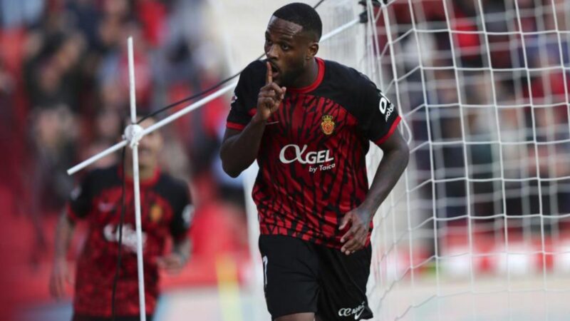 I 15 giorni per cercare di risolvere il “caso Larin”