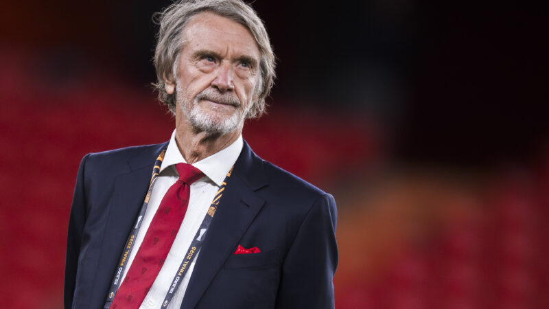 La mossa esorbita del Manchester United sbattuta dai fan, mentre Old Trafford abbraccia il primo posto in stile USA: Rapporto