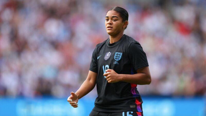 Carter pronto a giocare per le leonesse dopo l’abuso “disgustoso”