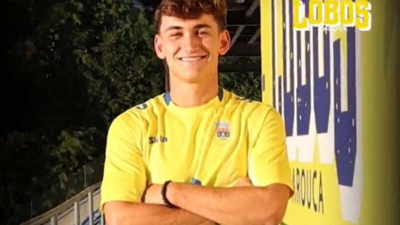 Mateo Flores viene trasferito ad Arouuca