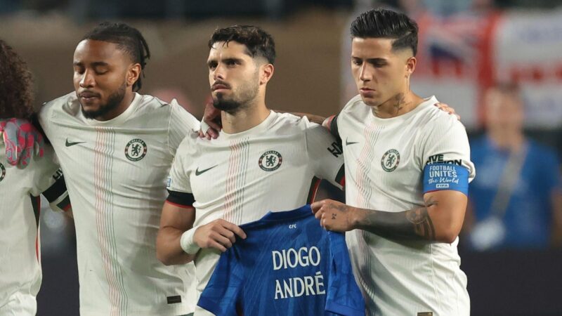 Pedro Neto rende omaggio all’ex compagno di squadra di Wolves prima del Chelsea Game