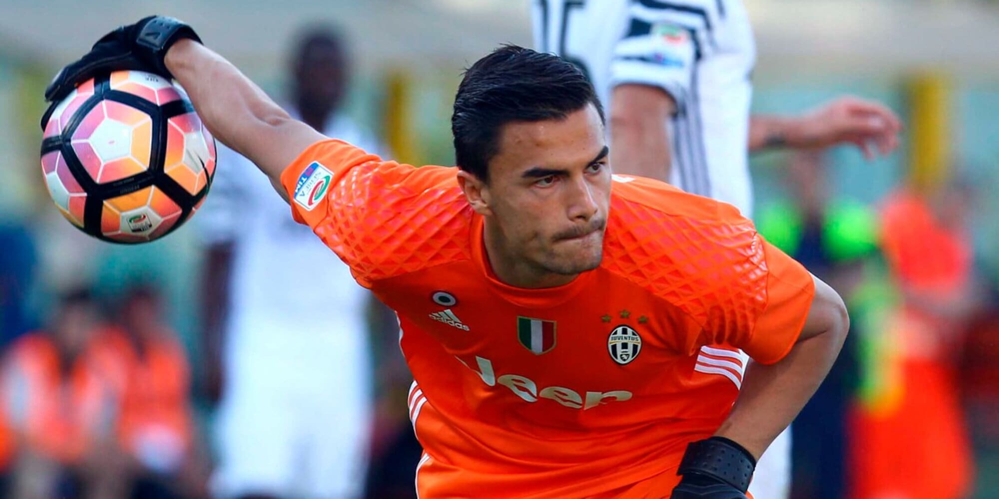 Tuttosport – Lo ricordate? Può tornare alla Juve per fare il vice Di Gregorio. Perin in uscita