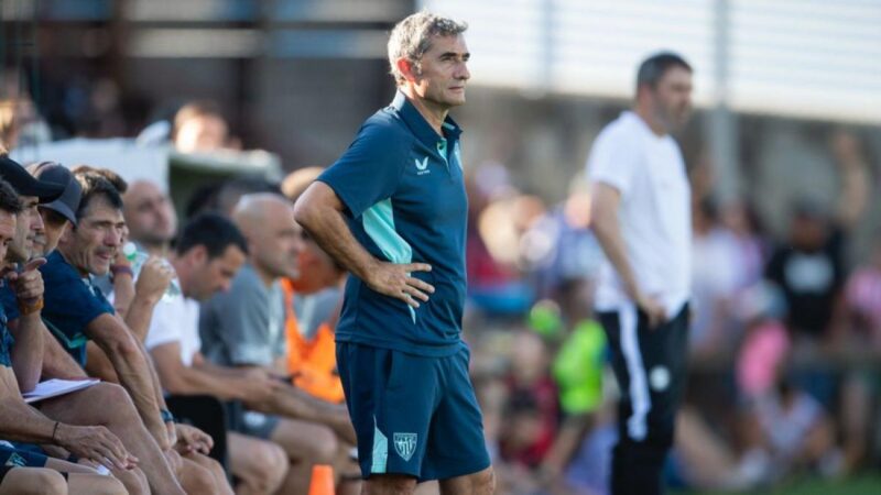 Valverde celebra l’arrivo di areo e l’allerta della necessità di un altro centrale