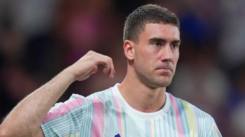 CdS – tutte le carte in mano a Tare