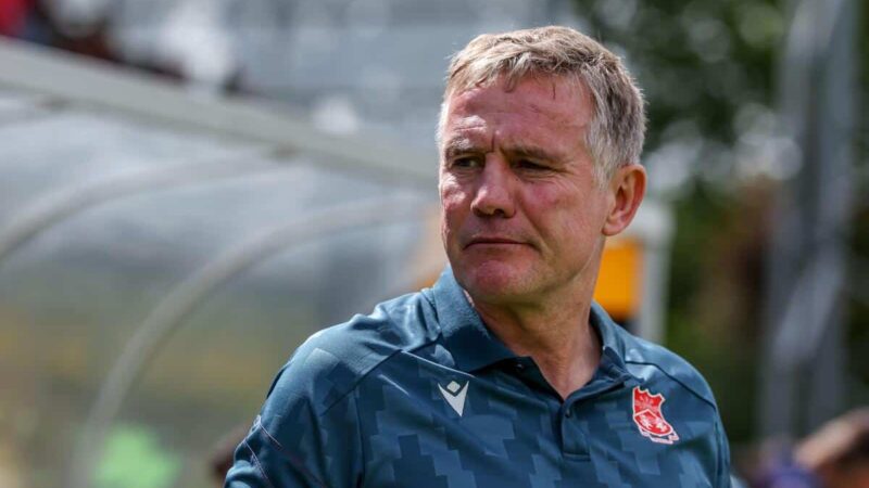 Report, risultati e gol con i Red Dragons in testa alla Premier League