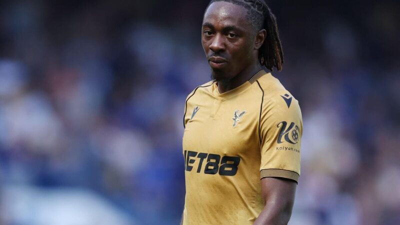 Glasner conferma che Eze e Guehi inizieranno in Conference League nonostante i colloqui del Tottenham e del Liverpool