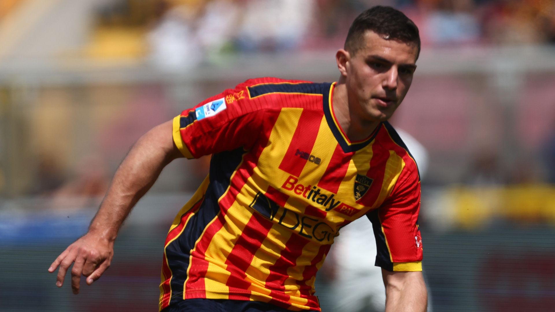 Lecce, Di Francesco: “Krstovic? Può giocare, finché non parte è nostro. Ma cerco di fargli capire l’importanza del presente”