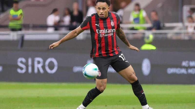 Leeds firma Okafor da AC Milan