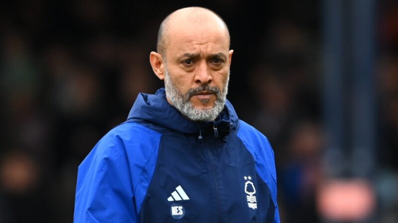 ‘L’equilibrio del potere si è spostato verso i proprietari. Brian Clough ha dominato il tabellone – perché Evangelos Marinakis è così pratico, il ruolo di Nuno Espirito Santo è più simile a quello di Peter Taylor ‘Stuart Pearce discute di Nottingham Forest, come parte del nuovo lancio di giochi