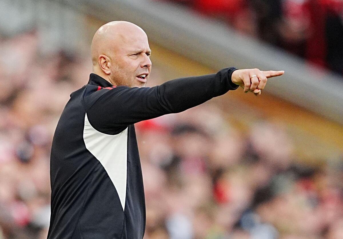 Slot ammette di dover affrontare la “sfida” per sollevare il Liverpool dopo la paralizzante sconfitta del Man Utd