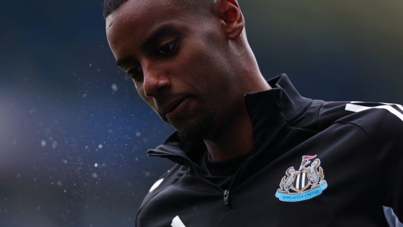 “Newcastle dovrebbe incassare su Isak: ha gestito male, ma è la cosa giusta da fare” Chris Waddle chiama per i Magpies per scaricare la stella travagliata