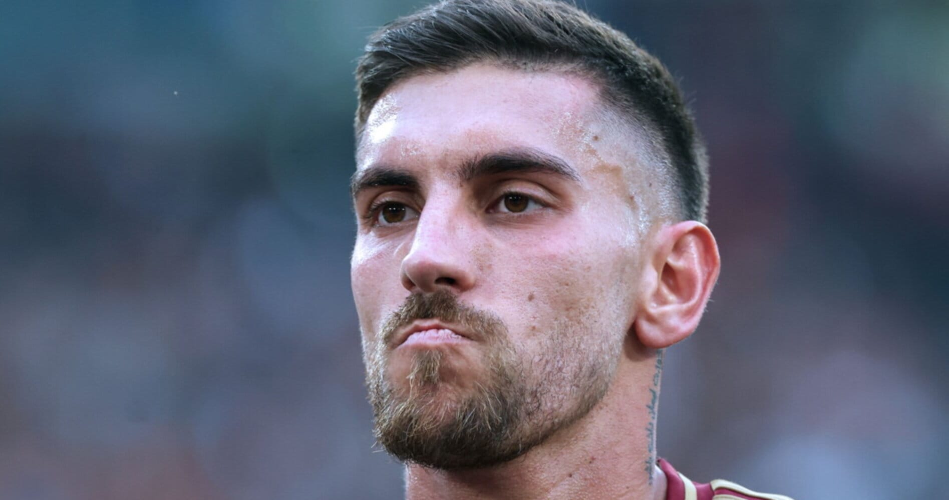 TS – Gasperini sorprende e ‘toglie’ la fascia di capitano della Roma a Pellegrini