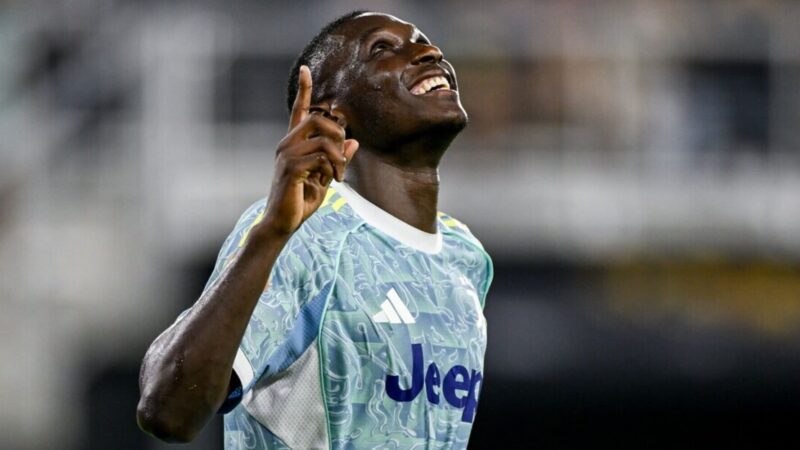 Tuttosport – la distanza col Psg, l’uscita della “seconda linea” e l’affare chiave
 