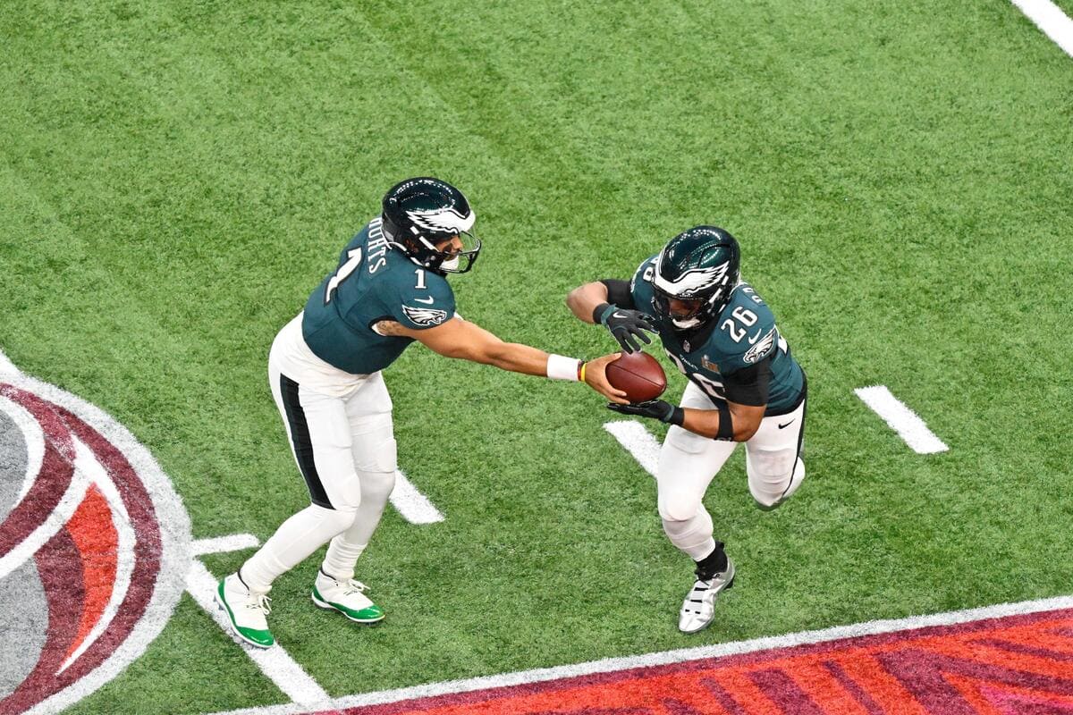 Eagles ha battuto i Cowboys per dare il via alla stagione regolare del 2025-26