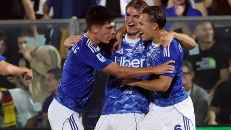 Ekuban ruba il sorriso di Nico Paz