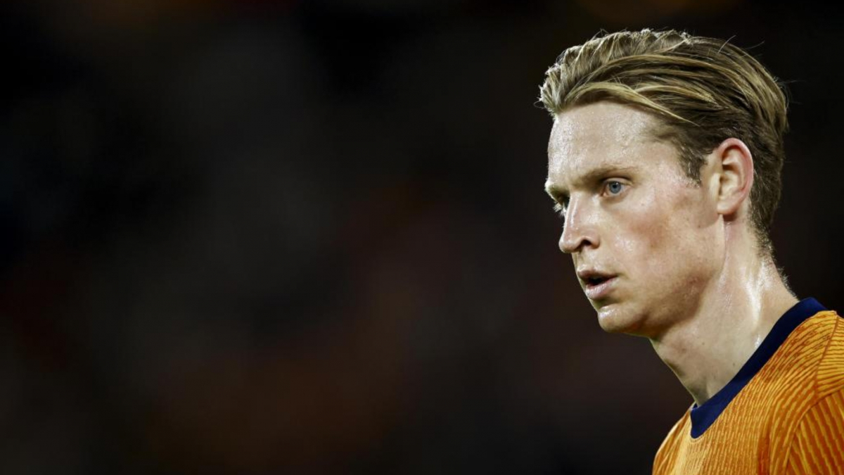 Frenkie de Jong lascia la chiamata con i Paesi Bassi a causa di un infortunio