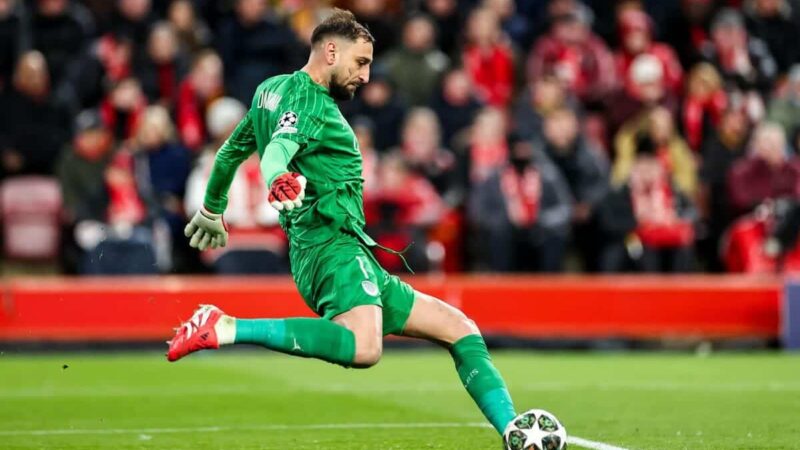 Gianluigi Donnarumma dissipa le preoccupazioni per la sua vestibilità nel sistema di Guardiola