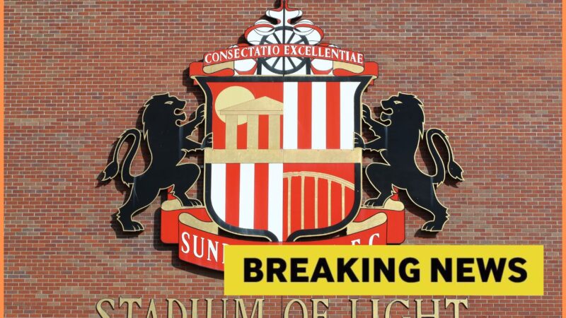 Il difensore di Sunderland Dennis Cirkin affronta un futuro incerto nel club