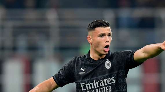 L’ex difensore del milan si unisce ad Al Ittihad in un accordo di € 20 milioni