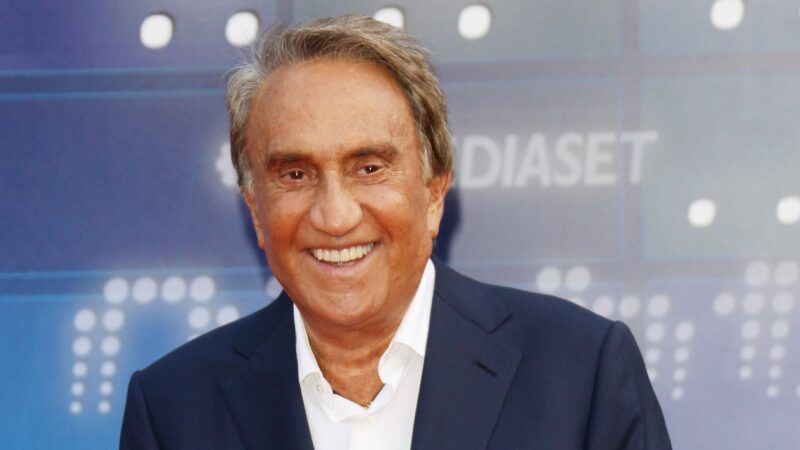 Lutto nel mondo del giornalismo: è morto Emilio Fede, aveva 94 anni