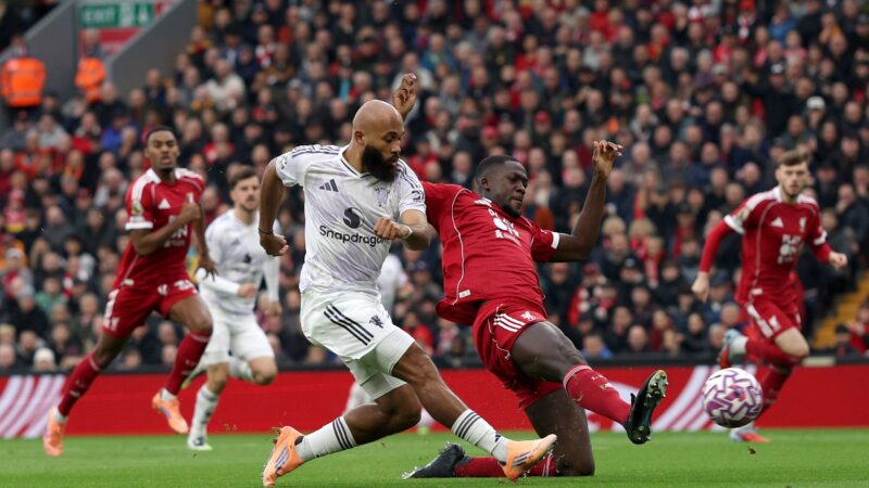 Calciomercato.com – Premier League, Liverpool-Manchester United LIVE 0-1: lampo di Mbuemo dopo appena un minuto!