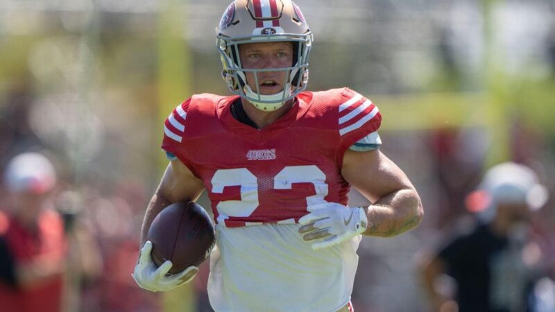 Christian McCaffrey trae ispirazione dal compagno di allenamento Bijan Robinson mentre i 49ers battono gli Atlanta Falcons