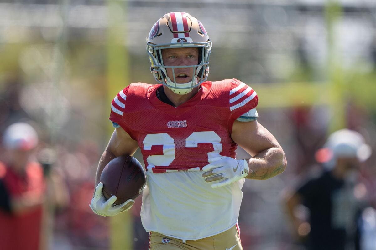 Christian McCaffrey trae ispirazione dal compagno di allenamento Bijan Robinson mentre i 49ers battono gli Atlanta Falcons
