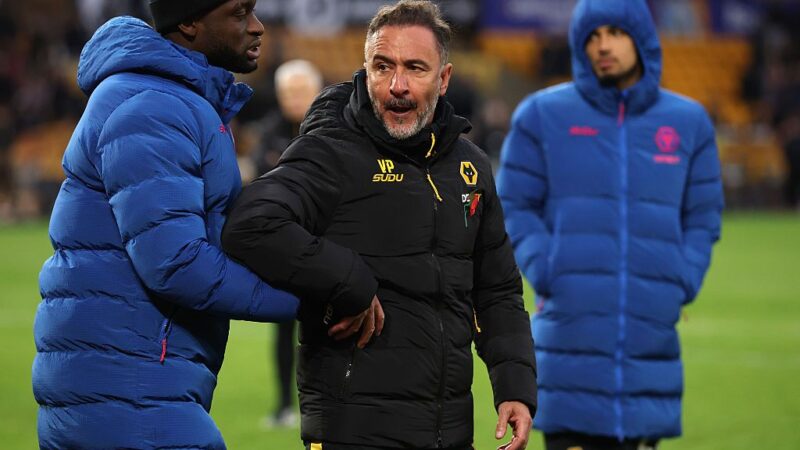 “Due mesi fa hanno cantato il mio nome” Vitor Pereira si scontra con i tifosi del Wolverhampton Wanderers dopo la sconfitta del Burnley