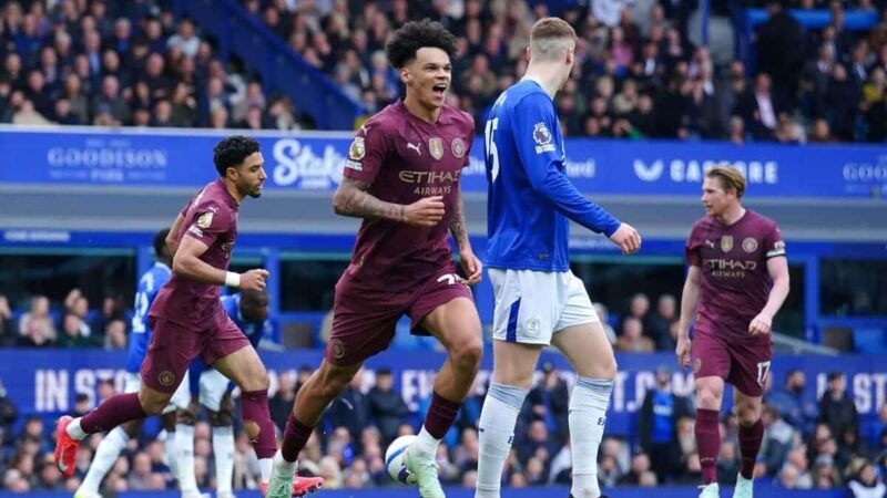Il giovane del Manchester City ha aggiunto alla squadra dell’Inghilterra