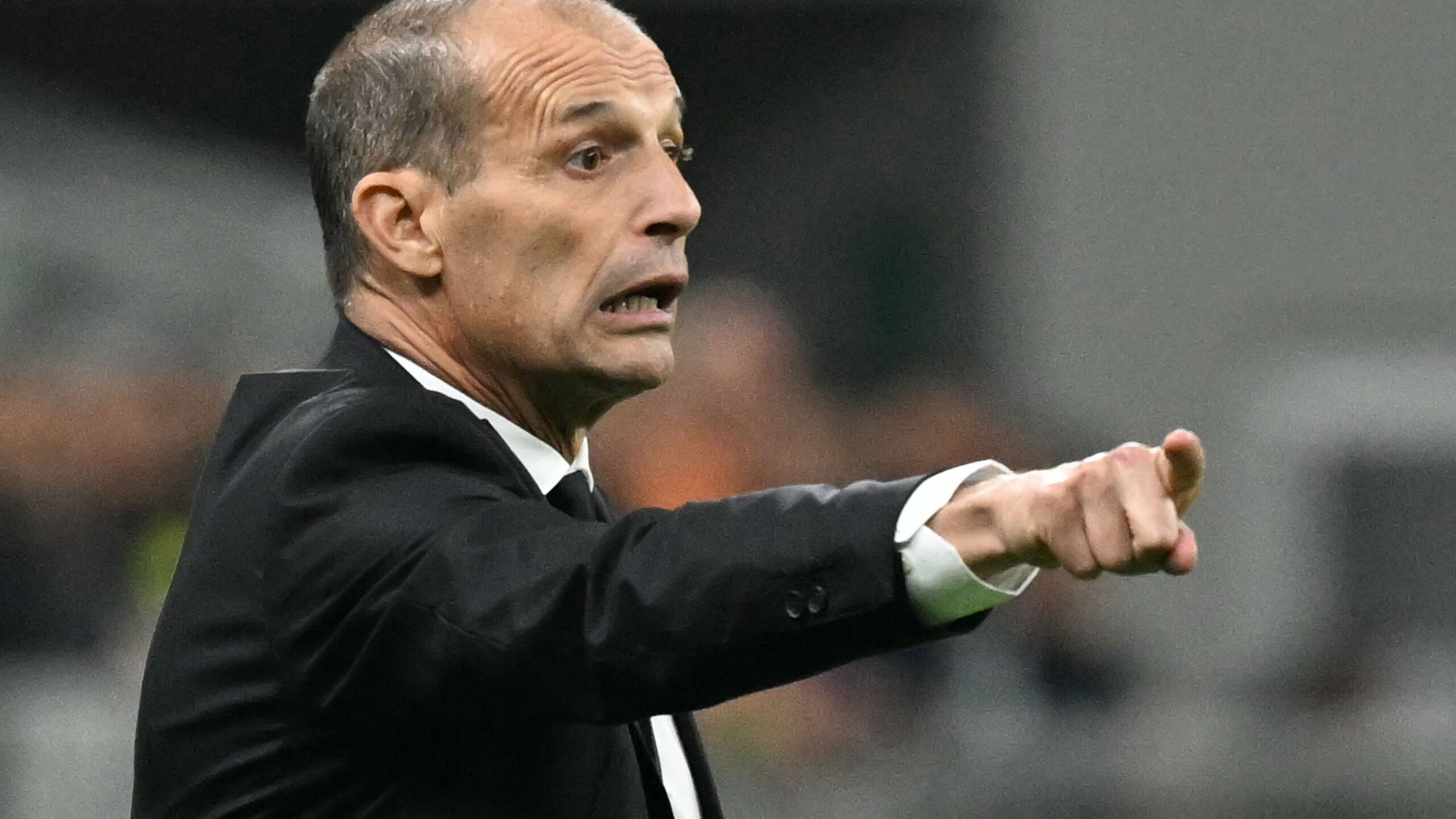 Milan, Allegri: "Leao e Gimenez possono fare le prime punte, ecco cosa voglio da Ricci"