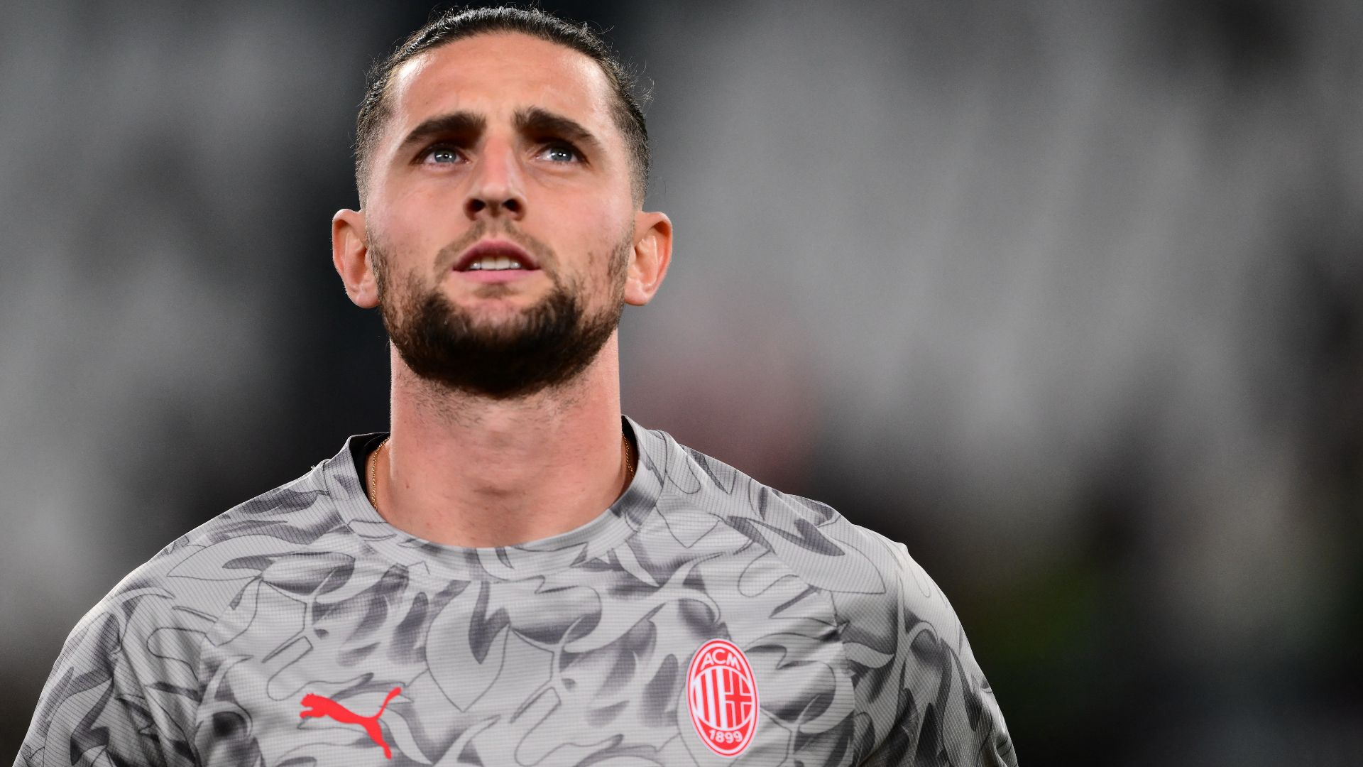 Rabiot fischiato a Parigi con la maglia della Francia