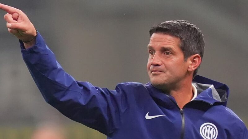 TS – “Chivu rispettato senza strillare. Non è un artista ma… Inter, solo uno Scudetto”