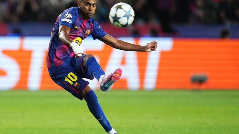 Lamine Yamal rimosso dalla squadra spagnola dopo aver subito una procedura invasiva, RFEF esprime la sua “sorpresa e disagio”