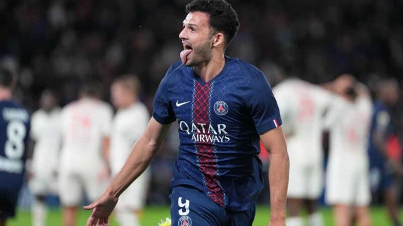 Il PSG vince nel finale e rimane con due punti di vantaggio in testa alla Ligue 1