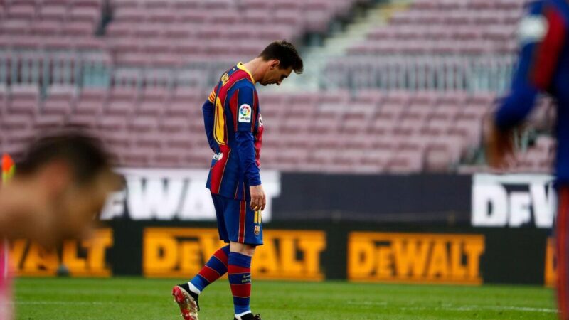 Il capo del Barcellona Laporta insiste che “non è realistico” per il club ingaggiare nuovamente Lionel Messi