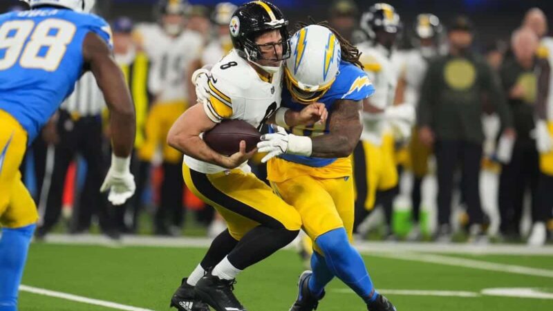 Il quarterback degli Steelers Aaron Rodgers promette di giocare meglio dopo una notte terribile contro i Chargers