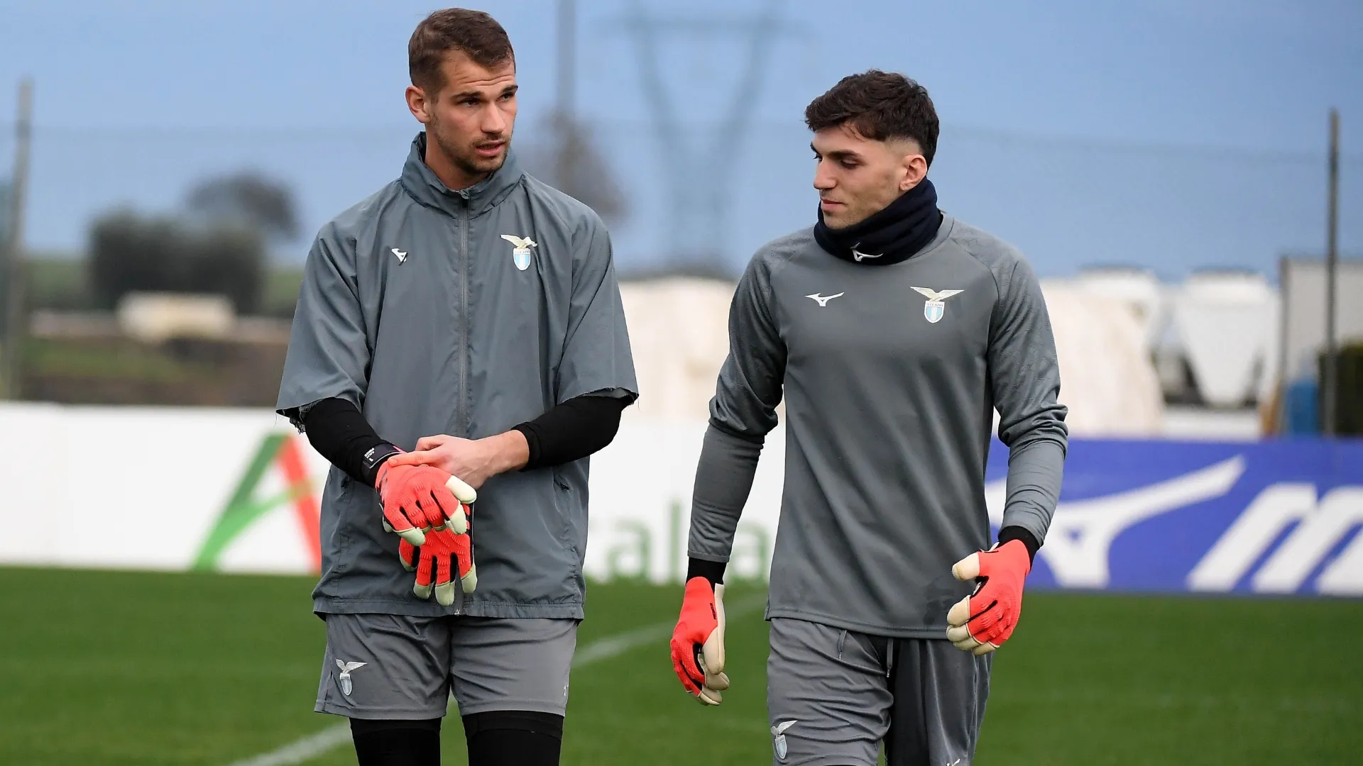 Lazio, Mandas chiede la cessione: quanto possono incassare i biancocelesti e dove può finire il portiere greco