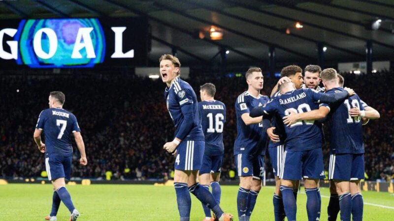 L’obiettivo miracoloso di McTominay avvia i padroni di casa verso la prima finale di Coppa del Mondo in 28 anni