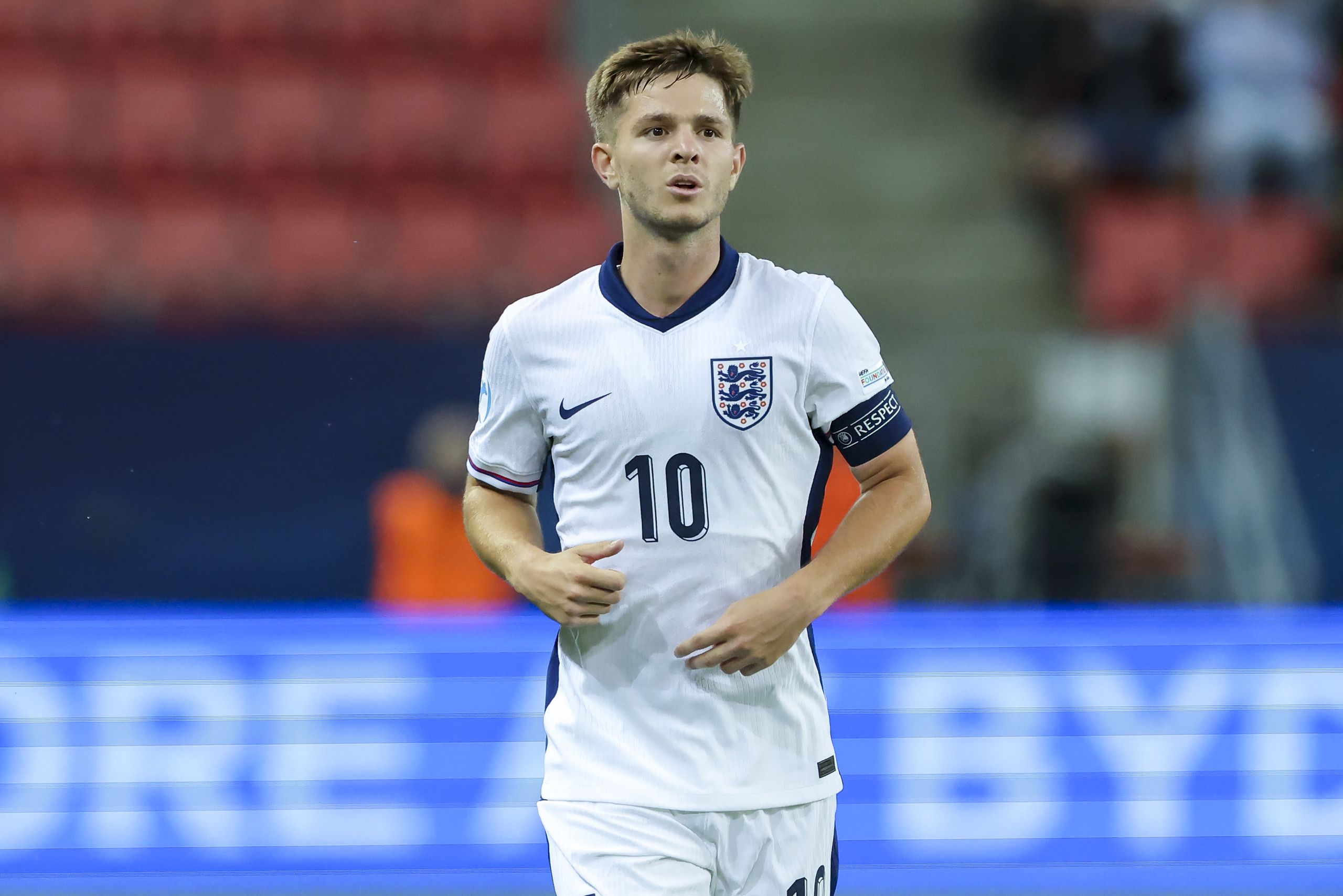 “Sentivo che avrei avuto più impatto agli Europei U21 che alla Coppa del Mondo per club. Ho aiutato l’Inghilterra a qualificarsi, quindi perderla sarebbe stato straziante’ Perché James McAtee ha scelto la gloria dell’Inghilterra invece della Coppa del Mondo per club