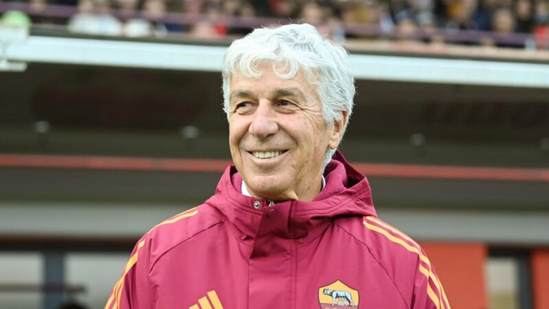 Tuttosport – “Roma, un bomber e si può! Napoli e Inter più forti, ma con un goleador i giallorossi…”