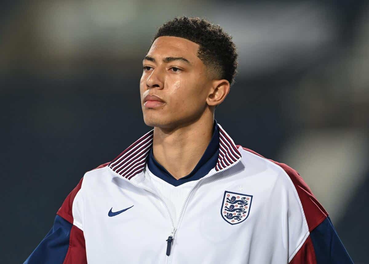 Wright risponde alle critiche dei media nei confronti di Bellingham e afferma che l’Inghilterra “non è pronta per una superstar nera”