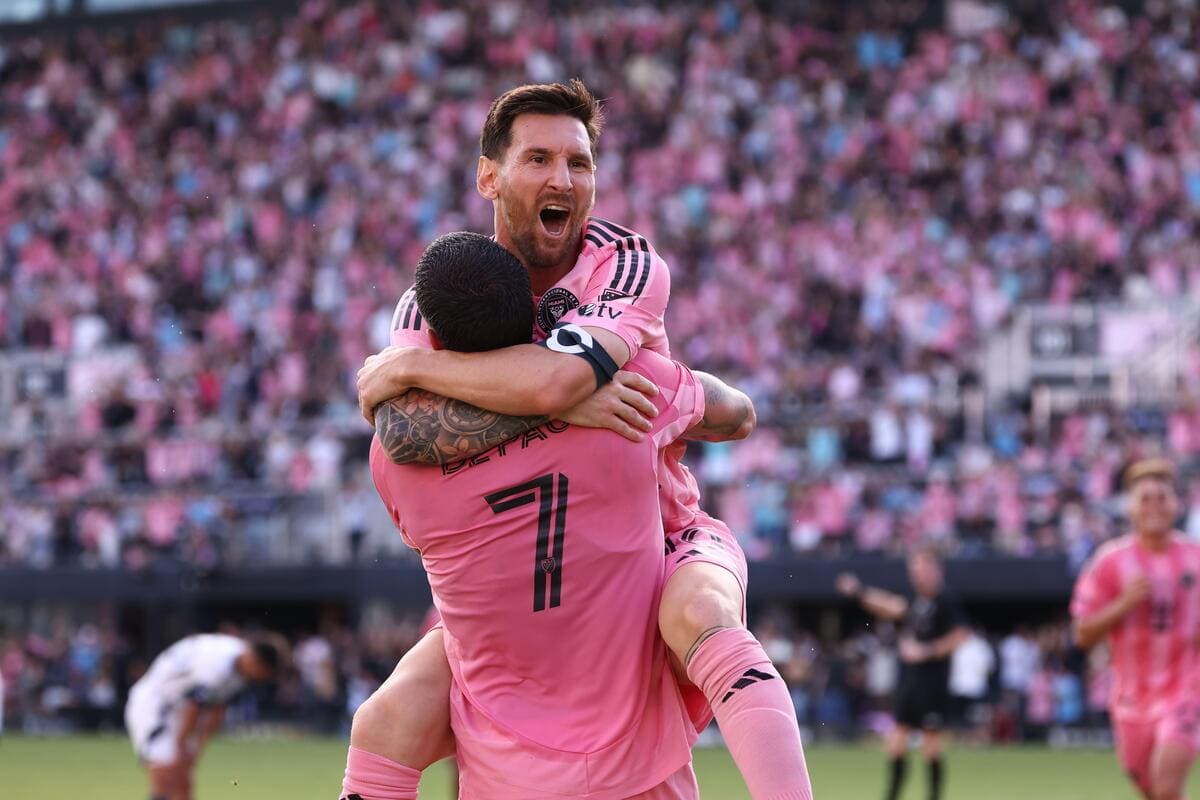 Il brillante Messi gioca un ruolo chiave mentre gli uomini di Mascherano conquistano la prima Coppa MLS