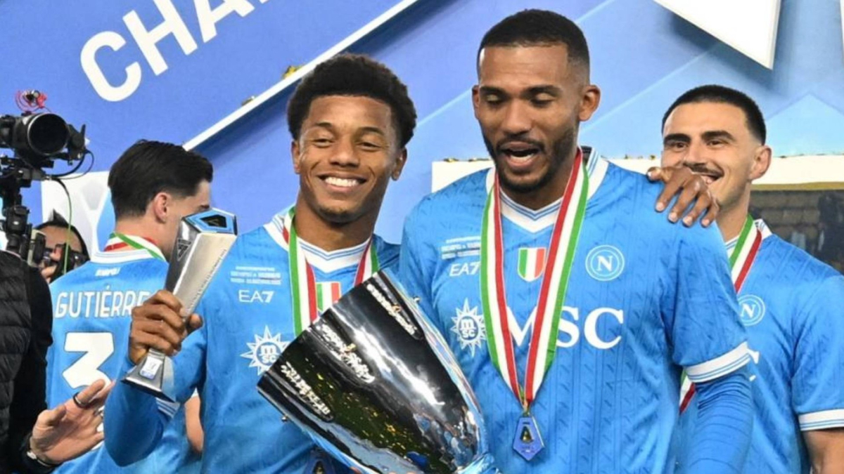 Neres regna nel deserto per incoronare il Napoli supercampione d’Italia