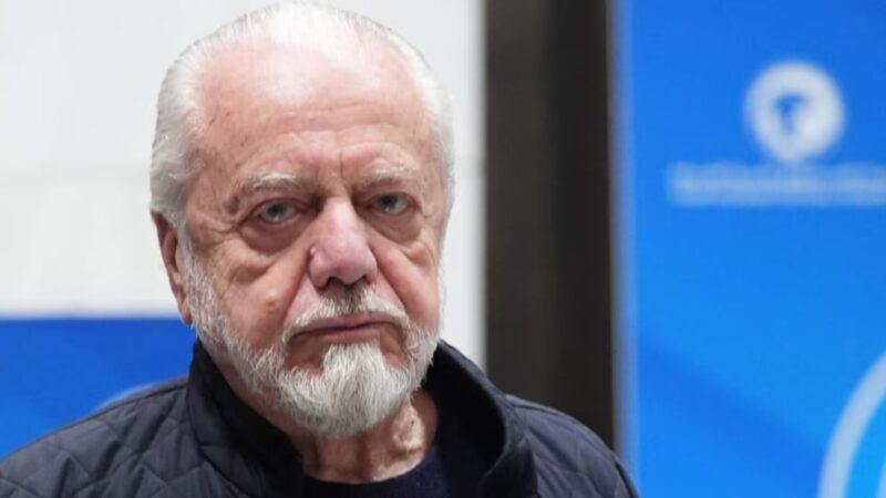 TS – “Signorotti che comandano il calcio. Fanno sorridere”. Napoli, dopo il trionfo ADL torna all’attacco