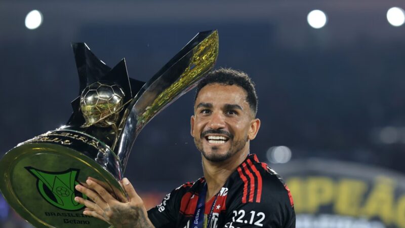 Tuttosport – doppio trofeo e record condiviso con…Cafù