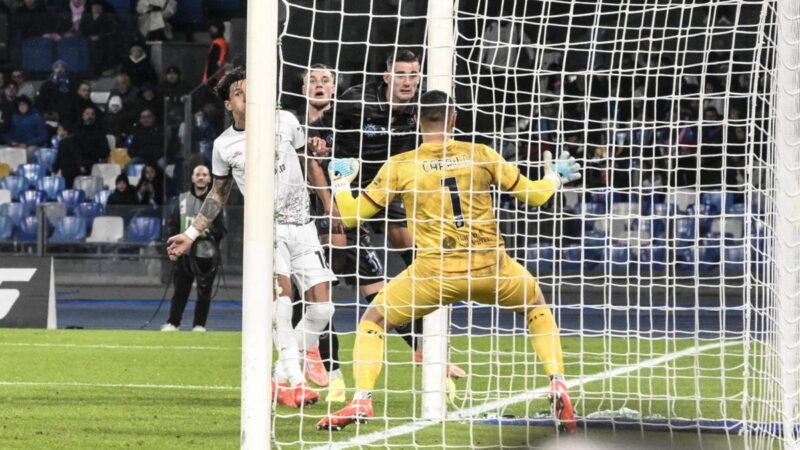 Un Napoli minimo soffre il passaggio in Coppa