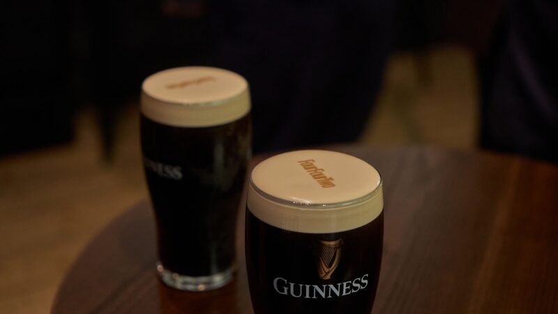 Bevilo! Guinness firma uno storico accordo per le maglie con il club inglese