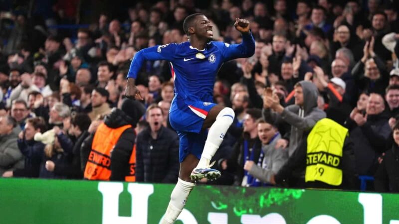 Cronaca, risultato e gol mentre Caicedo conquista il vincitore nel finale